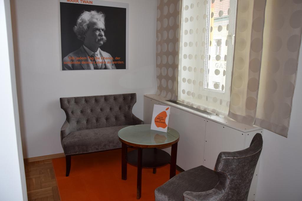 Stadthotel Guertler อัมชเตทเทิน ห้อง รูปภาพ